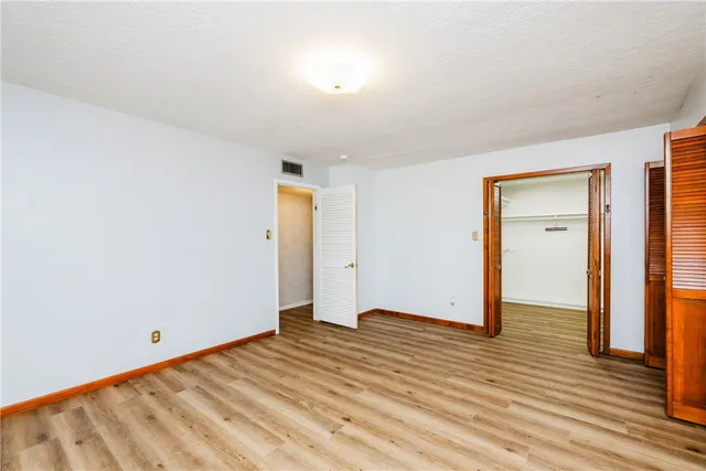 $2,250 | 103 Park Place, Portland, TX 78374