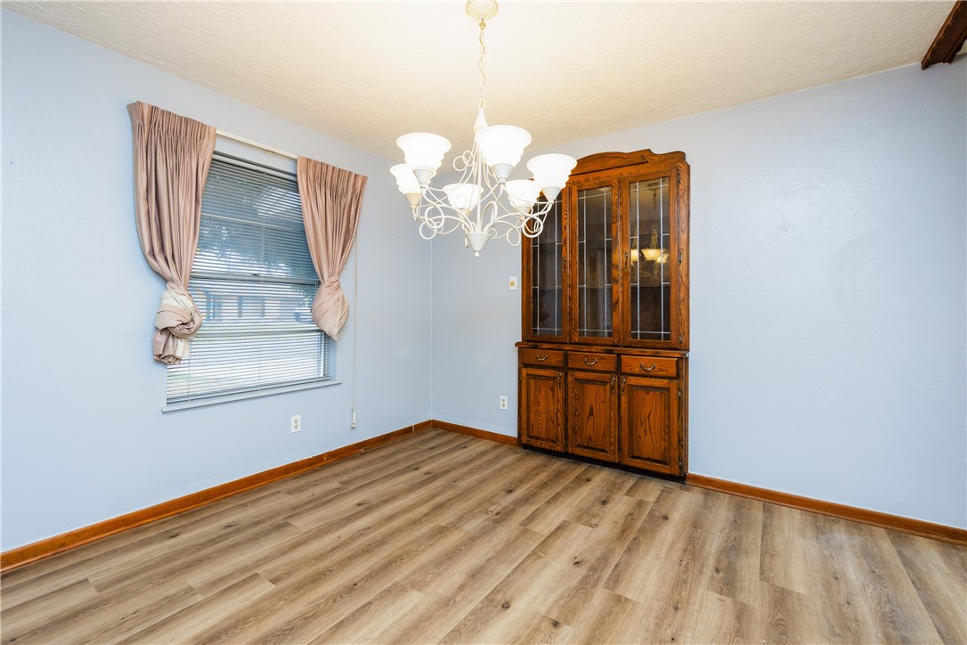 103 Park Place Portland, TX 78374 - Photo 8 of 39