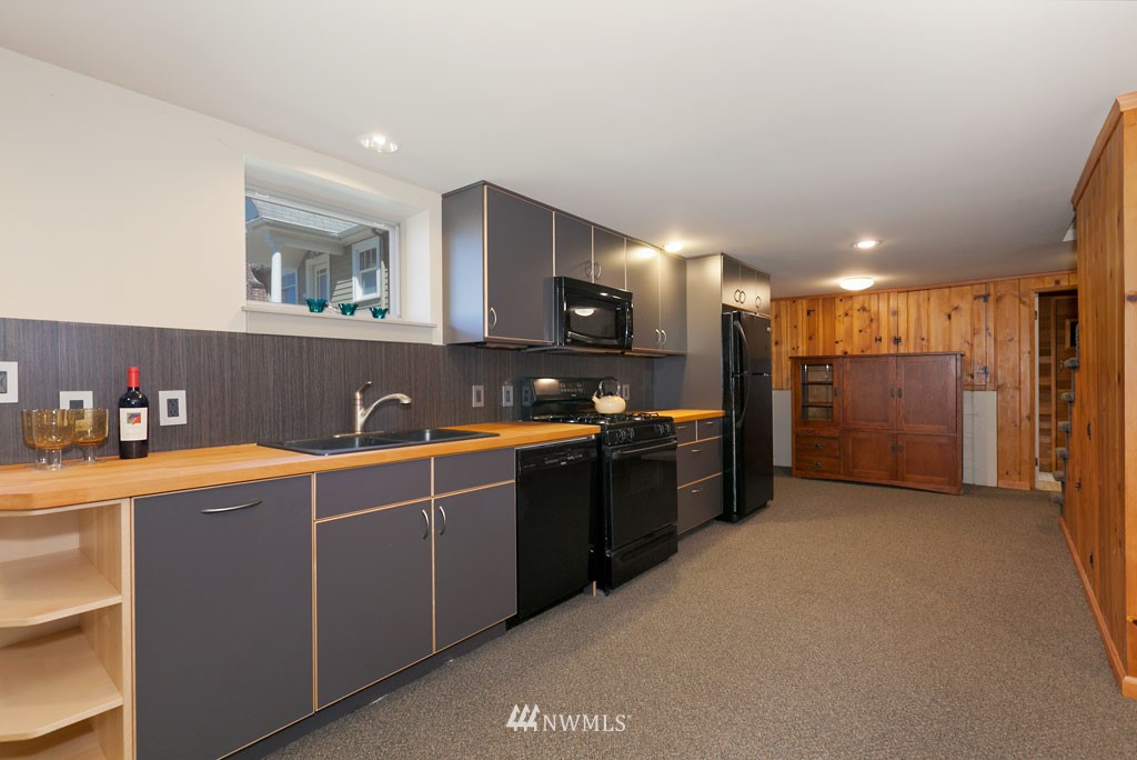 2134 North 64th Street Seattle, WA 98103 - Photo 13 of 15 Gallery Image 13