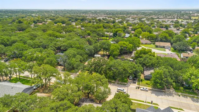 $415,000 | 6736 Starnes Road, North Richland Hills, TX 76182