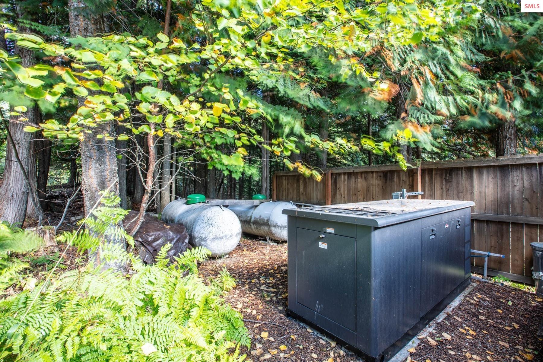25 Inspiration Way Sandpoint, ID 83864 - Photo 63 of 76 2 Propane Tanks with Privacy fence