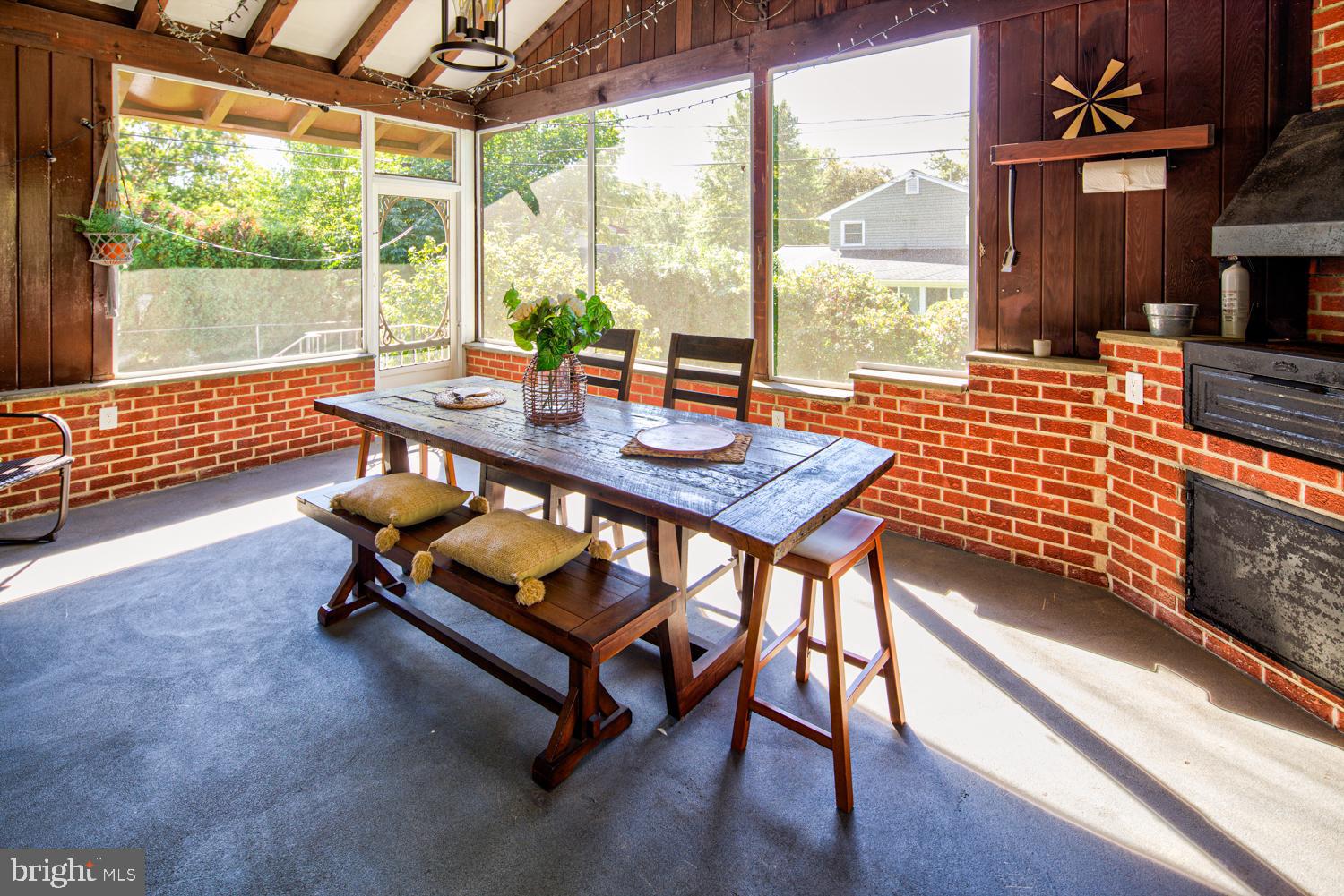 319 Ashbourne Road Claymont, DE 19703 - Photo 11 of 31