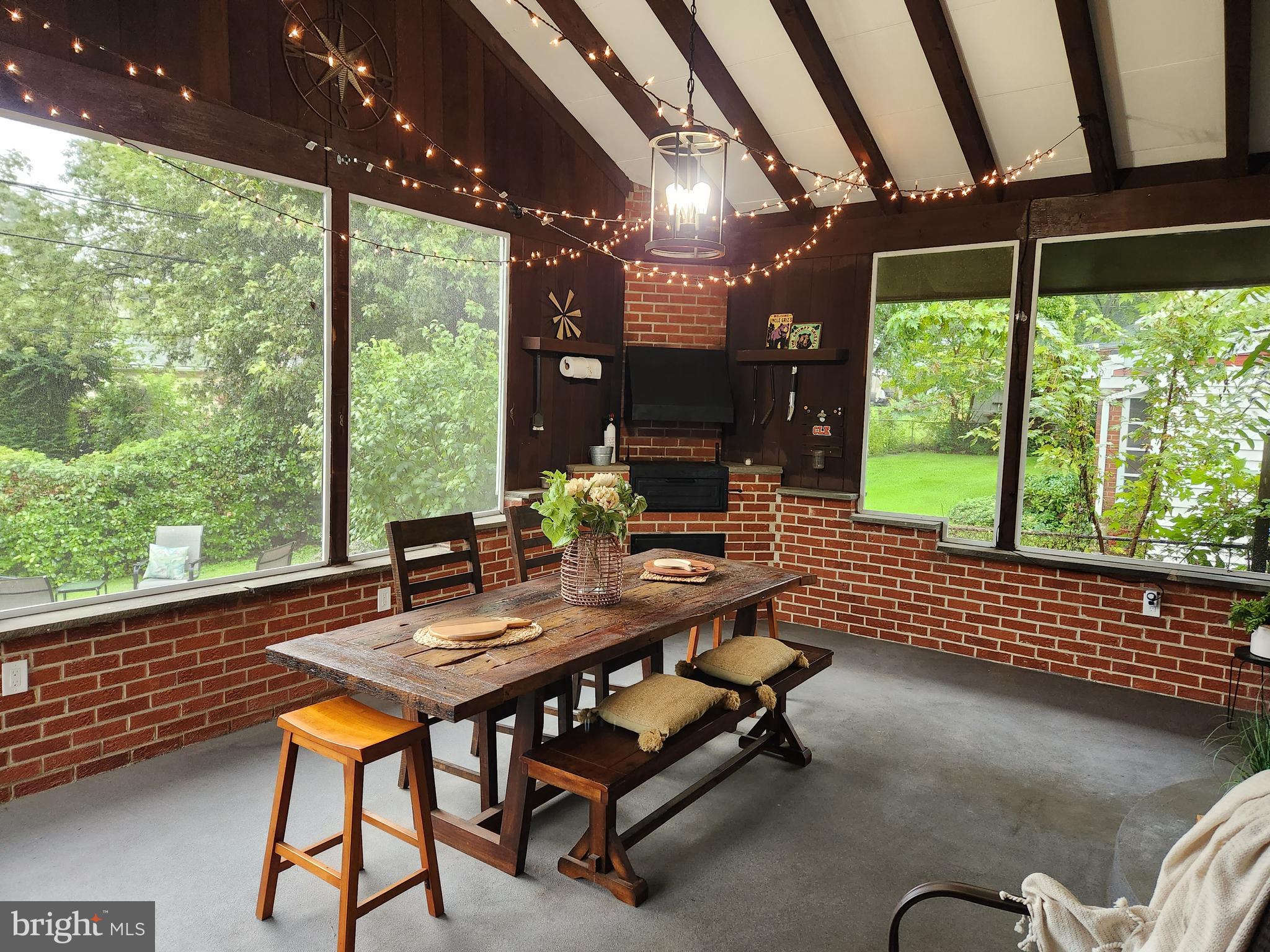 319 Ashbourne Road Claymont, DE 19703 - Photo 12 of 31