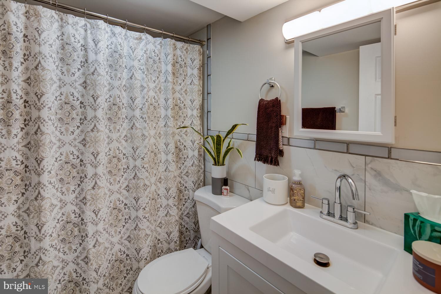 319 Ashbourne Road Claymont, DE 19703 - Photo 18 of 31