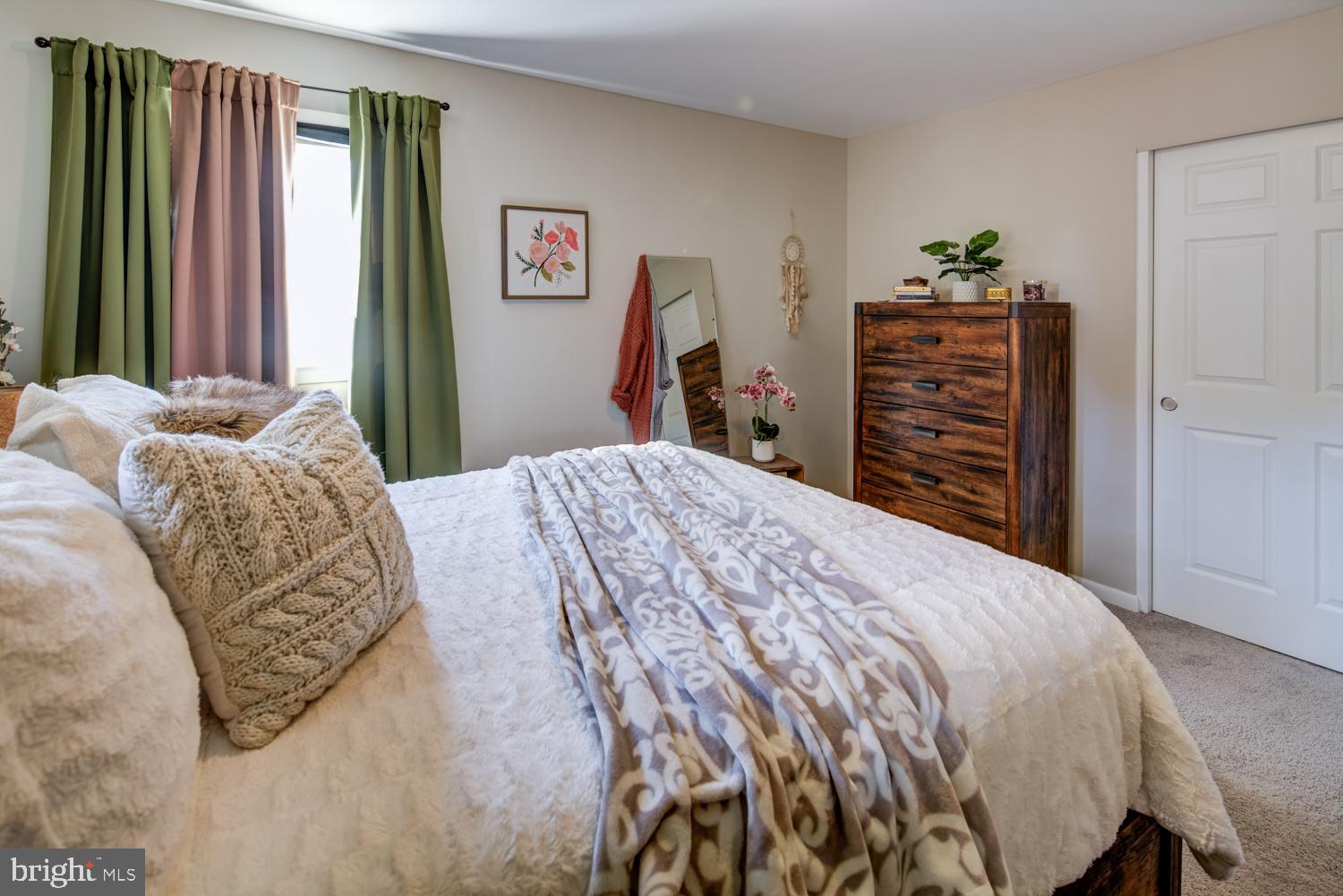 319 Ashbourne Road Claymont, DE 19703 - Photo 19 of 31