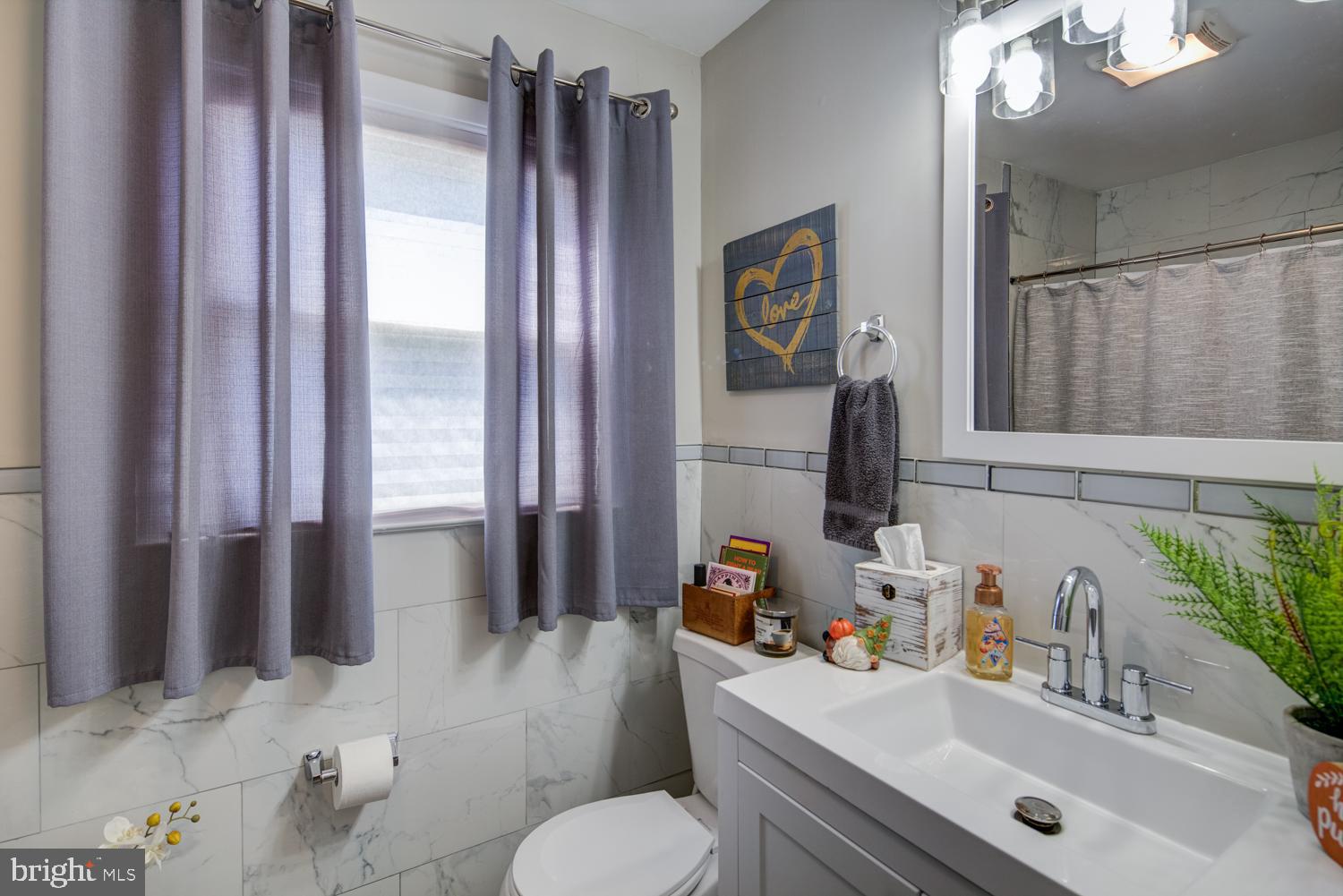 319 Ashbourne Road Claymont, DE 19703 - Photo 24 of 31