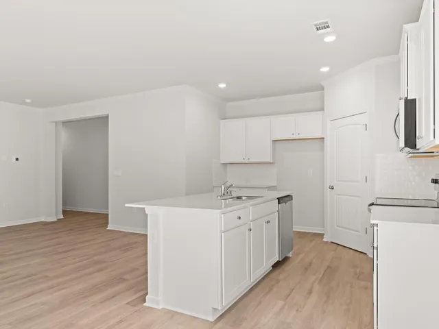 $394,990 | 122 Hughes Pl Drive, Dawsonville, GA 30534