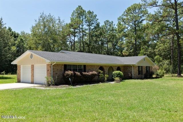 6724 Nutbank Road Moss Point, MS 39562 - Photo 2 of 21 03_6724NUTBANKRD_2003_Custom_Resized_433