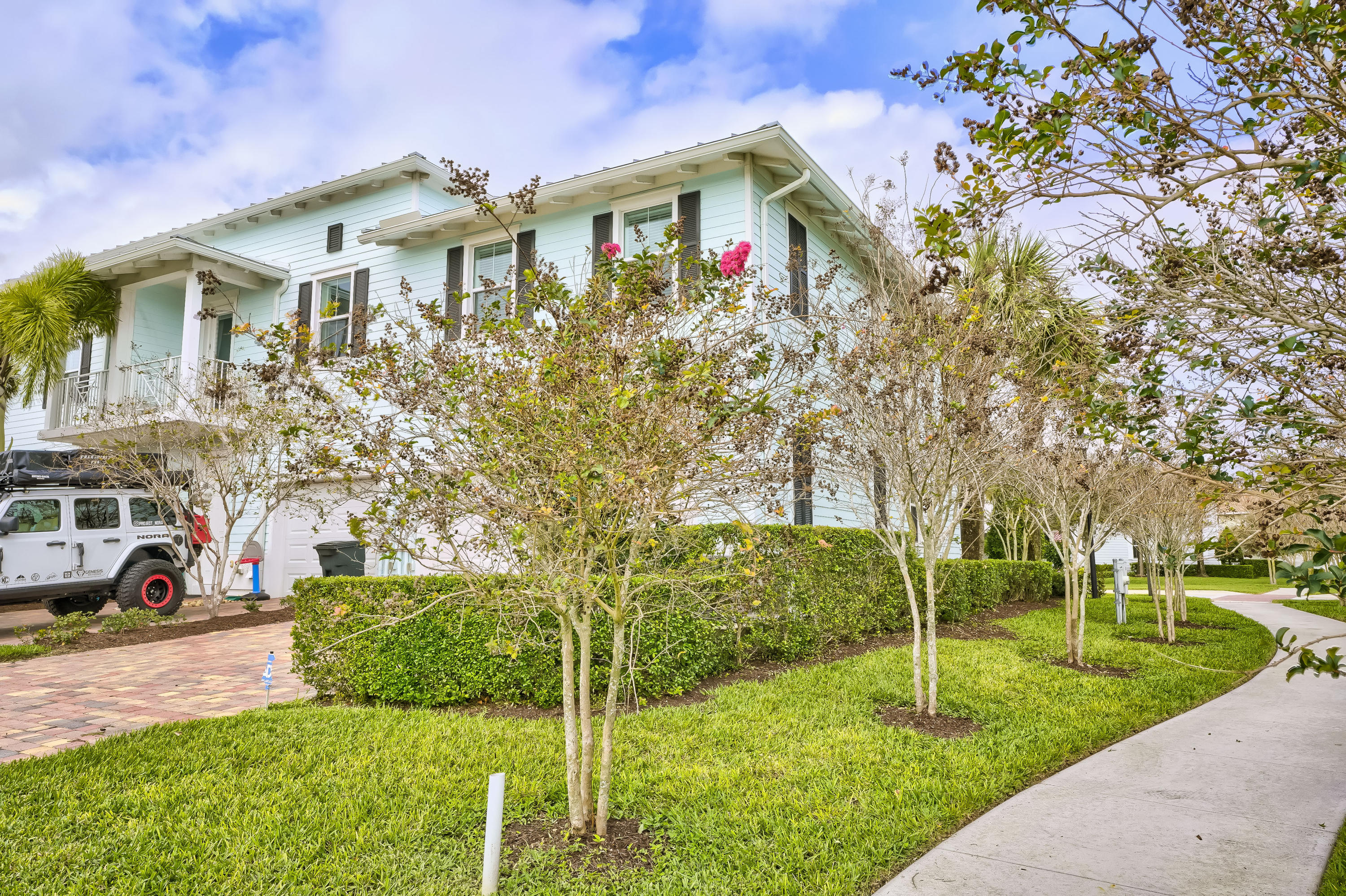1156 South Community Drive Jupiter, FL 33458 - Photo 27 of 37 Corner unit