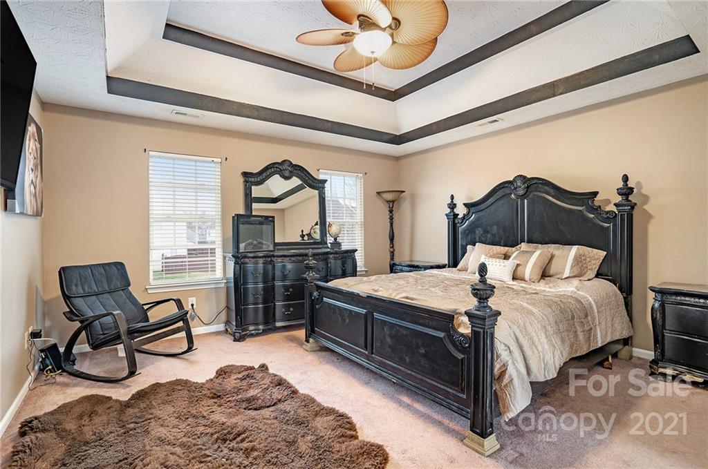 747 Reigate Road Charlotte, NC 28262 - Photo 16 of 23
