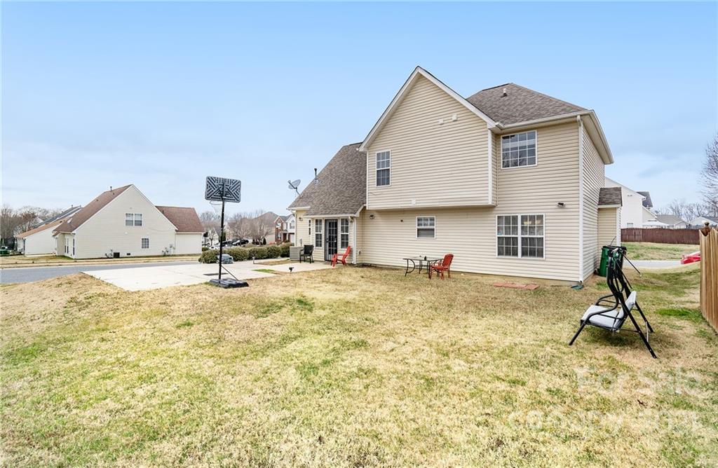 747 Reigate Road Charlotte, NC 28262 - Photo 20 of 23