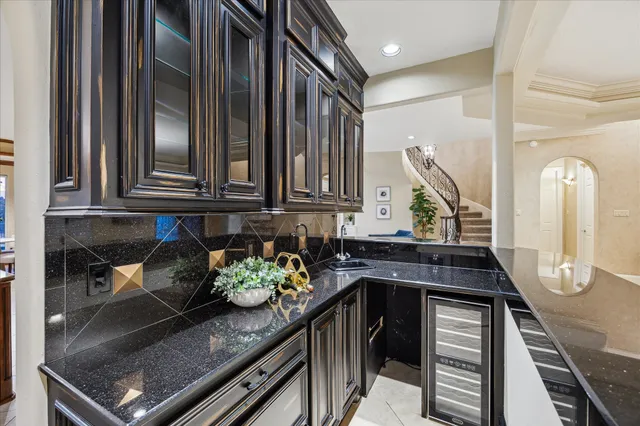 $1,588,000 | 2050 Diamond Springs Drive, Houston, TX 77077