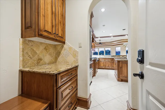 $1,588,000 | 2050 Diamond Springs Drive, Houston, TX 77077