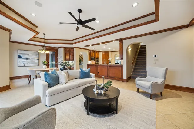 $1,588,000 | 2050 Diamond Springs Drive, Houston, TX 77077