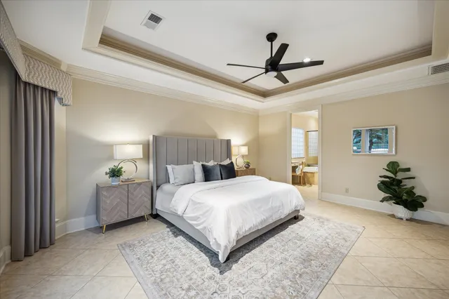 $1,588,000 | 2050 Diamond Springs Drive, Houston, TX 77077