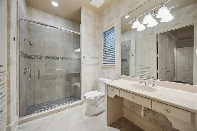 $1,588,000 | 2050 Diamond Springs Drive, Houston, TX 77077