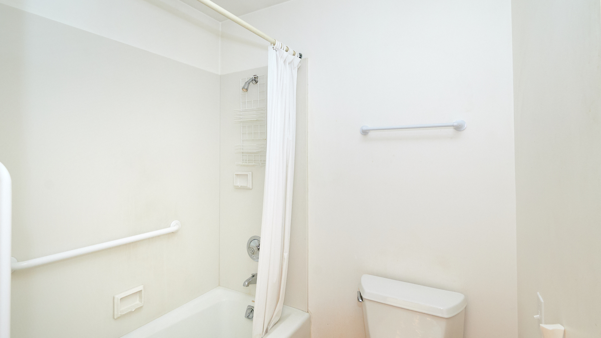 211 Parkview Road Riverside, IL 60546 - Photo 25 of 43