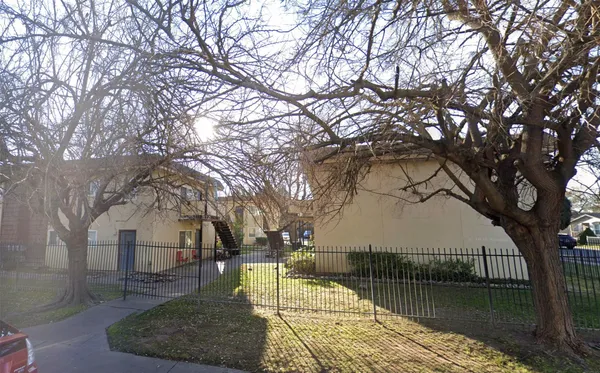 $1,526 | 815 Bryte Avenue, West Sacramento, CA 95605