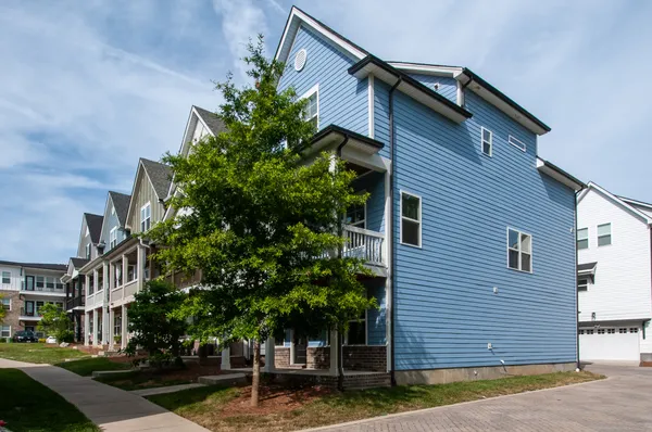 $2,700 | 620 Parkvue Pl Drive, Nashville, TN 37221