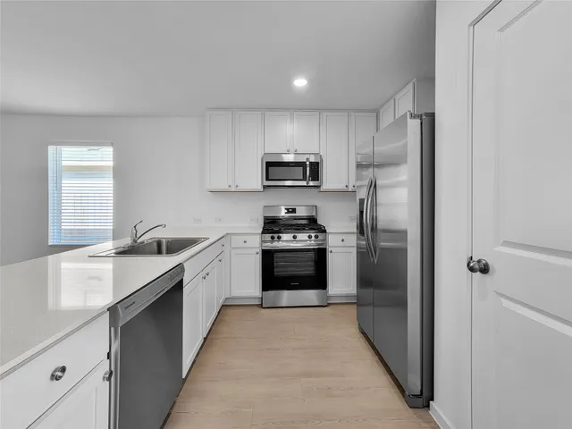 $1,510 | 14611 North Ascot Bnd Circle, Conroe, TX 77306