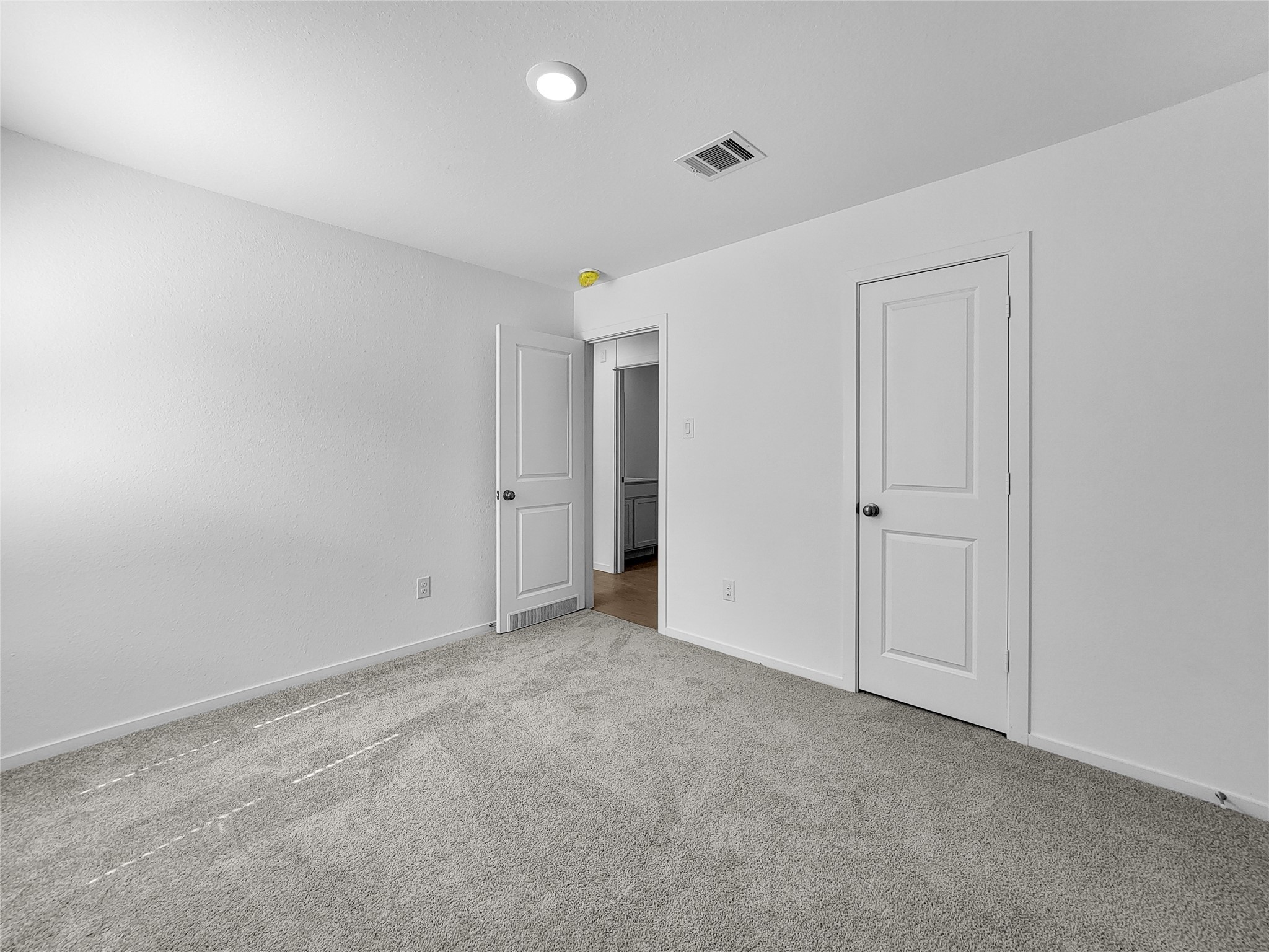 14611 North Ascot Bnd Circle Conroe, TX 77306 - Photo 10 of 16 a view of an empty room