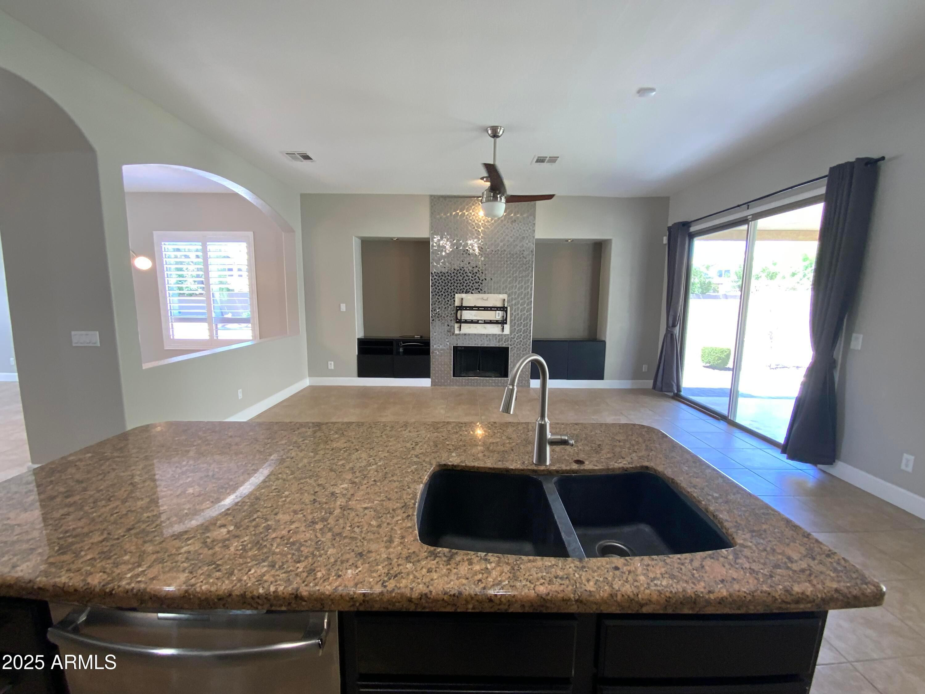 6204 East Phelps Road Scottsdale, AZ 85254 - Photo 7 of 26 Photo #7