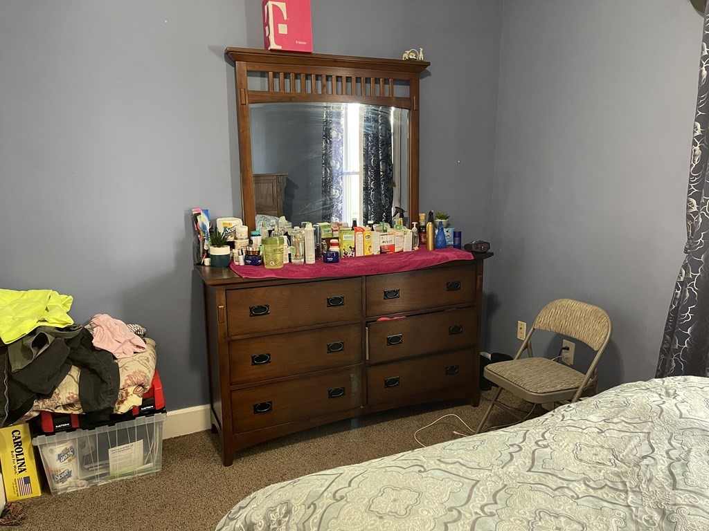 33 Hebron Street Springfield, MA 01107 - Photo 31 of 39 Gallery Image 31