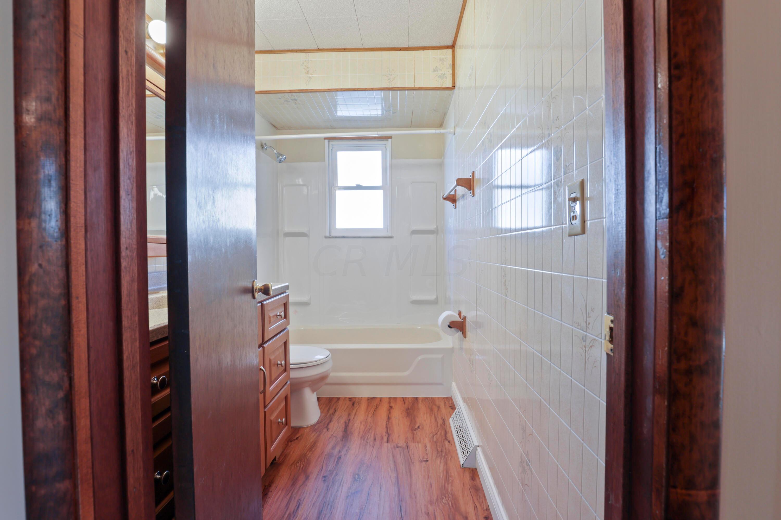 1137 Brown Road Columbus, OH 43223 - Photo 20 of 59 BA6C621E-724A-4524-B802-486AE5353A50