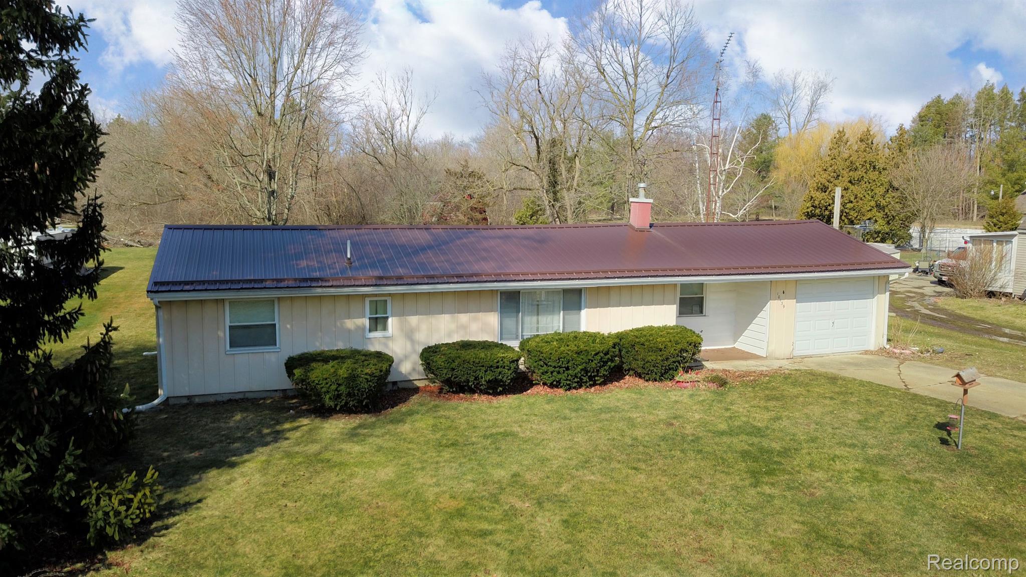10139 North Clio Road Clio, MI 48420 - Photo 1 of 15 Exterior