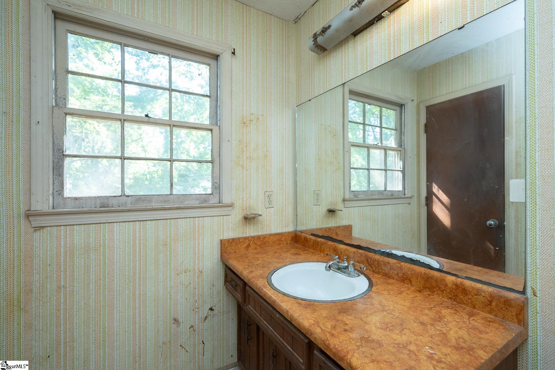1935 Sitton Hill Road Easley, SC 29642 - Photo 20 of 33 Gallery Image 20