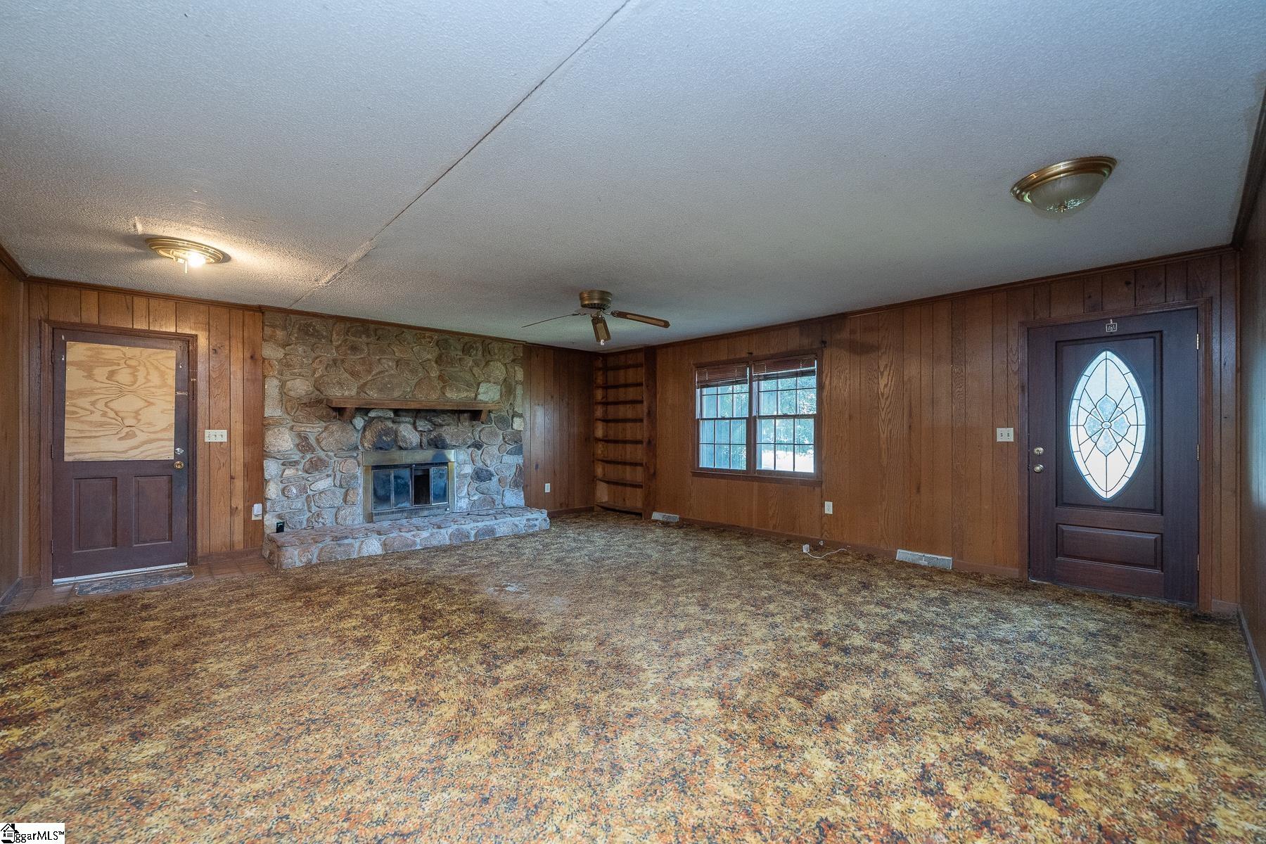1935 Sitton Hill Road Easley, SC 29642 - Photo 4 of 33 Gallery Image 4