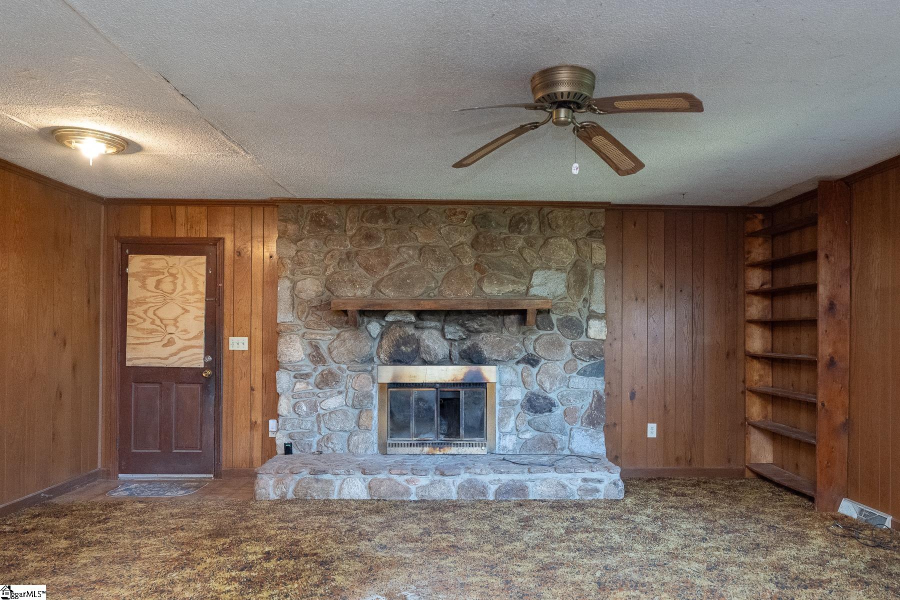 1935 Sitton Hill Road Easley, SC 29642 - Photo 5 of 33 Gallery Image 5