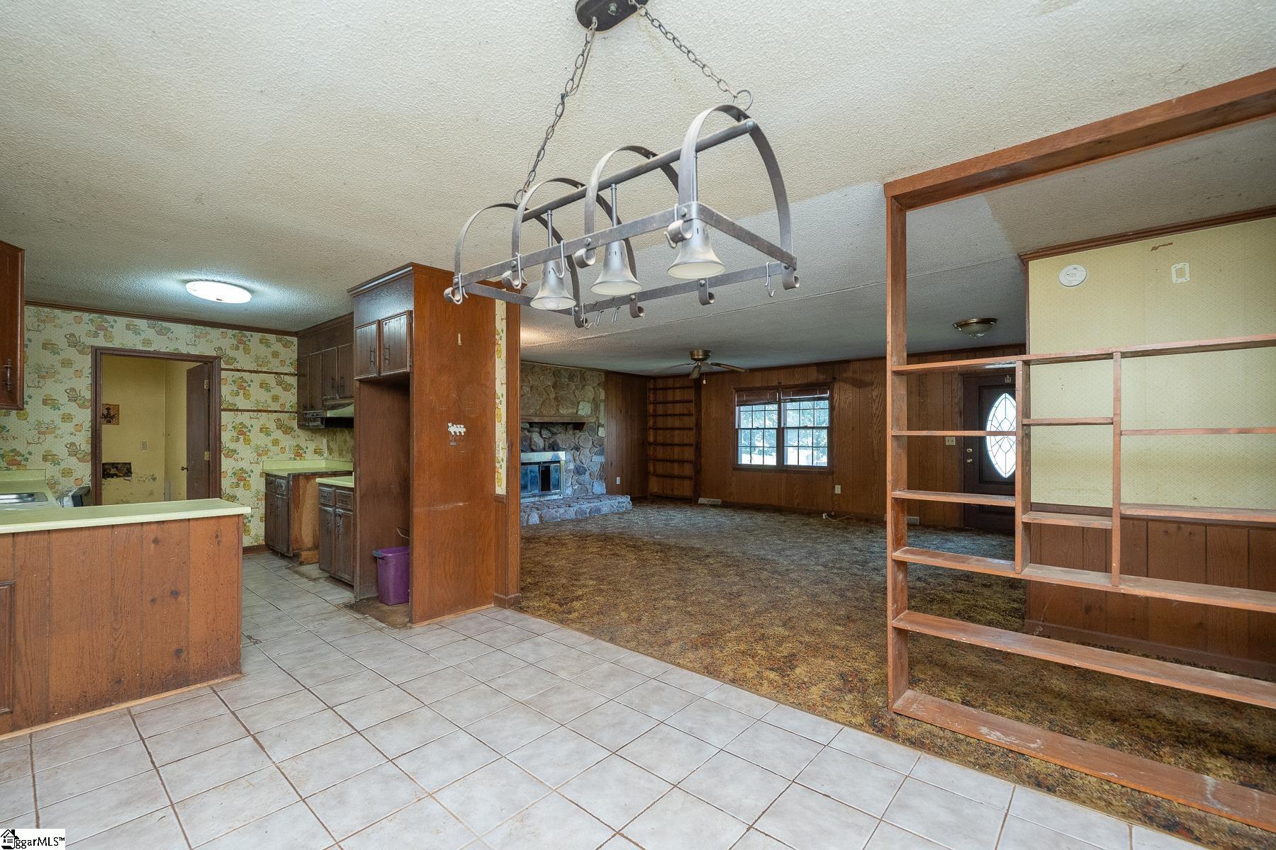 1935 Sitton Hill Road Easley, SC 29642 - Photo 9 of 33 Gallery Image 9