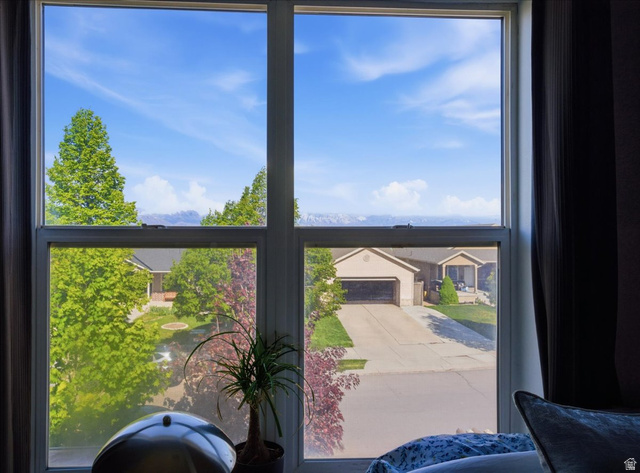 7065 Cherokee Street Eagle Mountain, UT 84005 - Photo 17 of 25