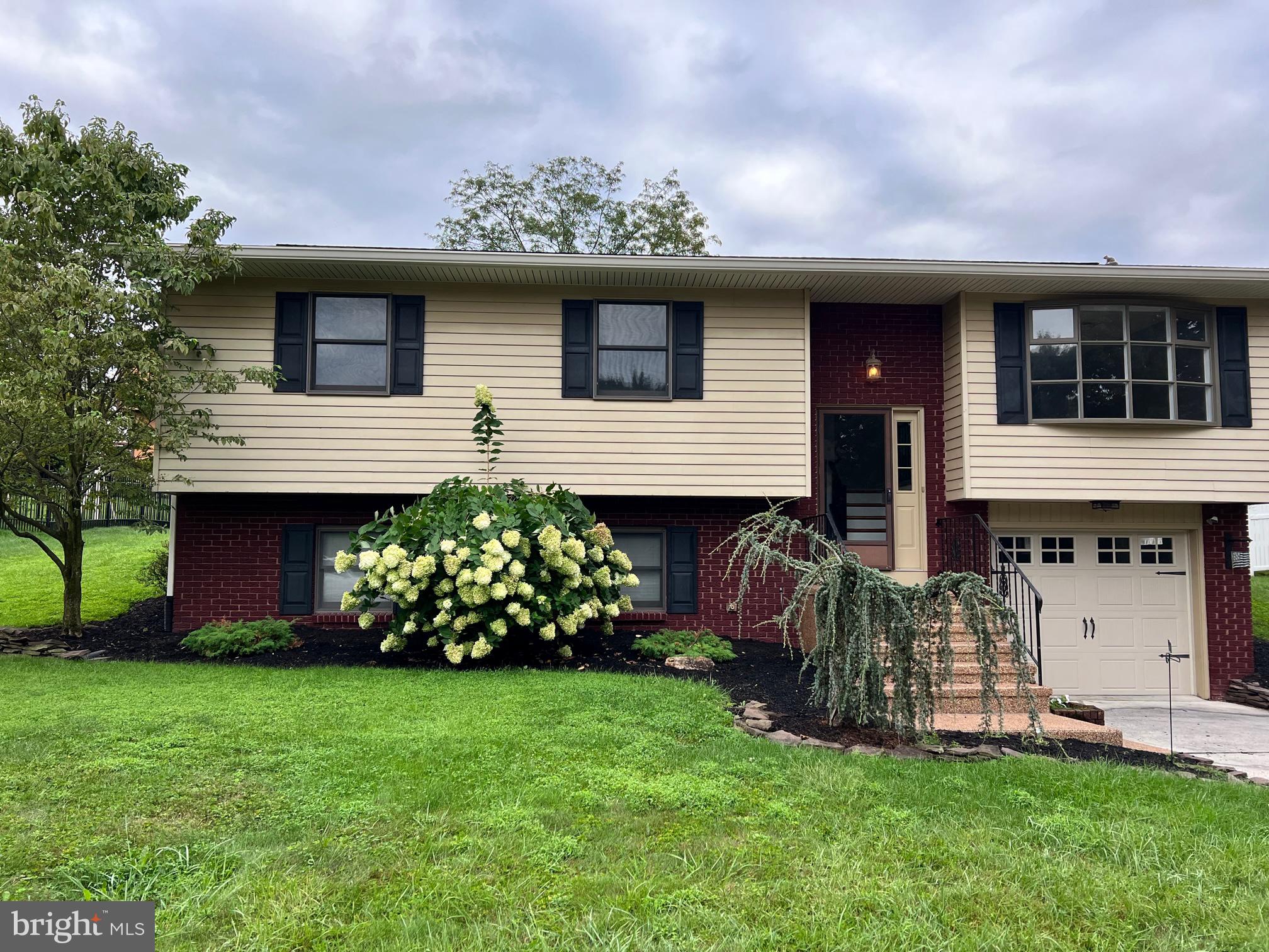 6977 Sterling Road Harrisburg, PA 17112 - Photo 1 of 1 Gallery Image 1