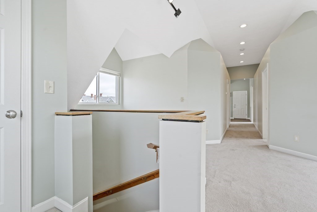 25 Brimblecom Street, Unit 3 Lynn, MA 01902 - Photo 3 of 10