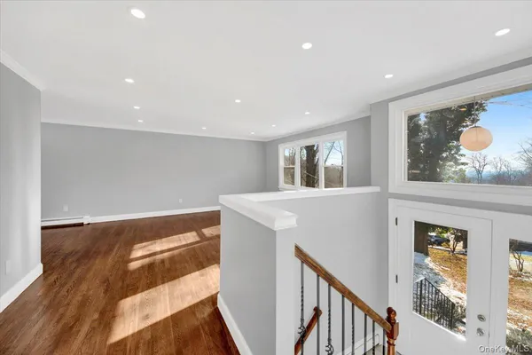 $725,000 | 204 Dahlia Drive, Mahopac, NY 10541