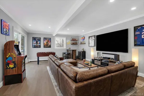 $725,000 | 204 Dahlia Drive, Mahopac, NY 10541