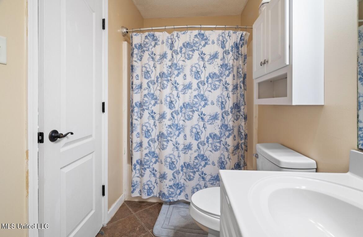 7669 Meadow Ridge Lane Olive Branch, MS 38654 - Photo 21 of 27 IMG_0692