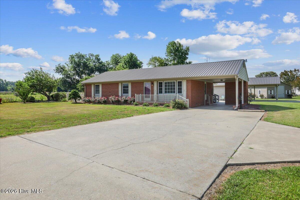 2029 Highway 403 Faison, NC 28341 - Photo 5 of 58