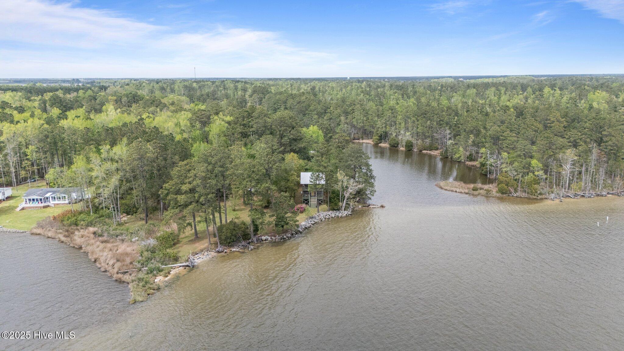 388 Matthews Road Bayboro, NC 28515 - Photo 9 of 34 7-web-or-mls-DJI_20250410144357_0116_D
