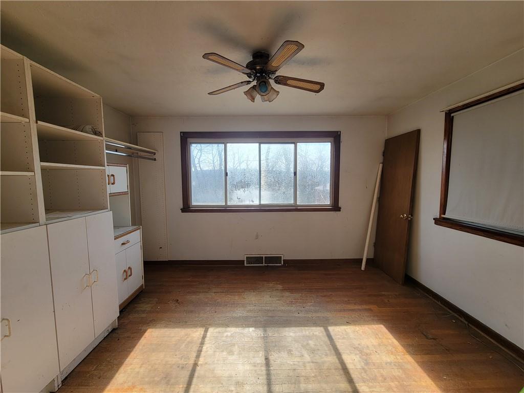 343 Thomas Street Carnegie, PA 15106 - Photo 2 of 9 a room with closet and windows