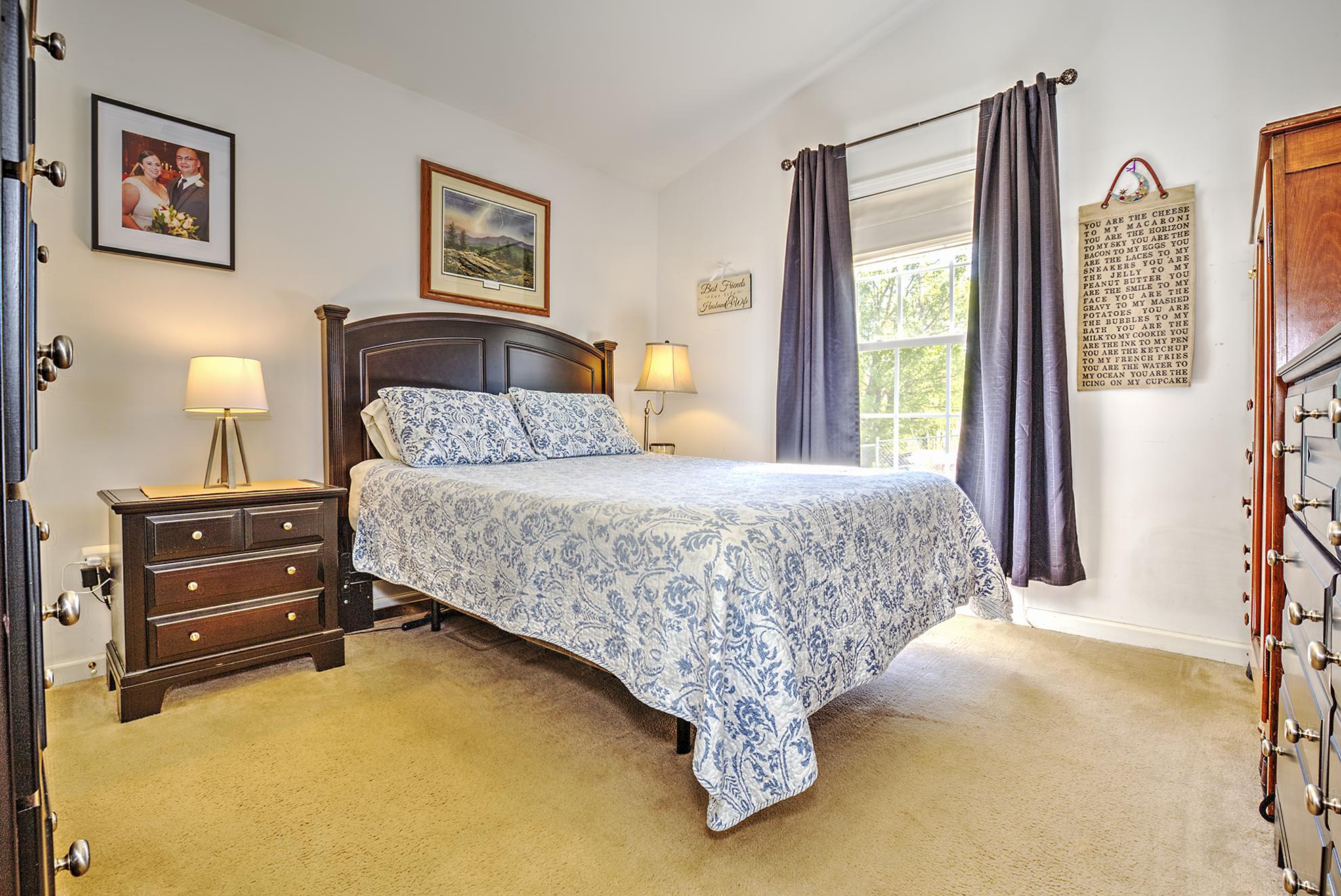 3736 Bear Road Southeast Roanoke, VA 24014 - Photo 8 of 10 Master Bedroom