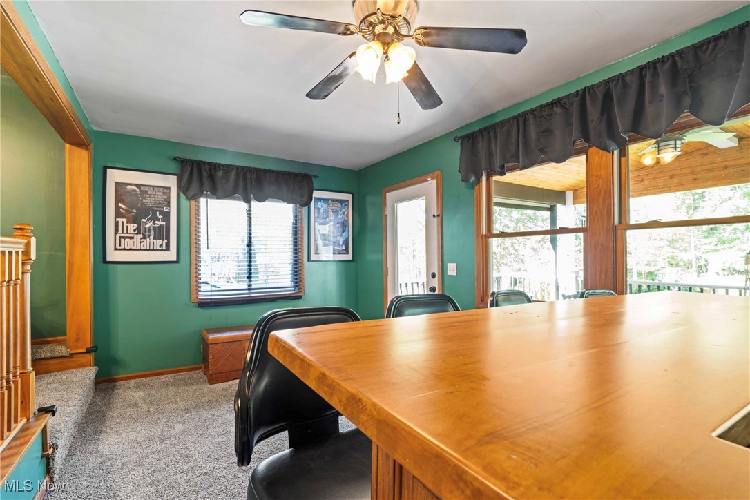 4270 Mellinger Road Canfield, OH 44406 - Photo 21 of 49 Family room with bar