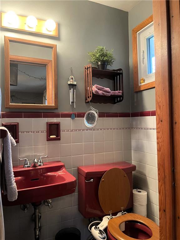 141 Reed Drive Pittsburgh, PA 15205 - Photo 17 of 25 Gallery Image 17