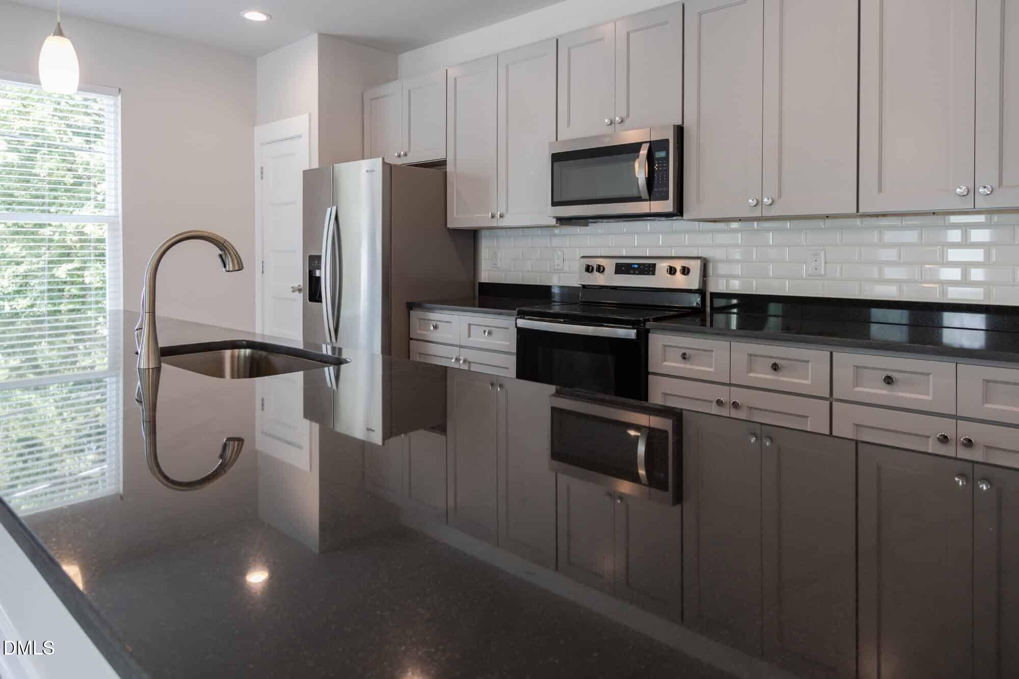 3605 Burt Drive Raleigh, NC 27606 - Photo 5 of 19 Burt Kitchen bar
