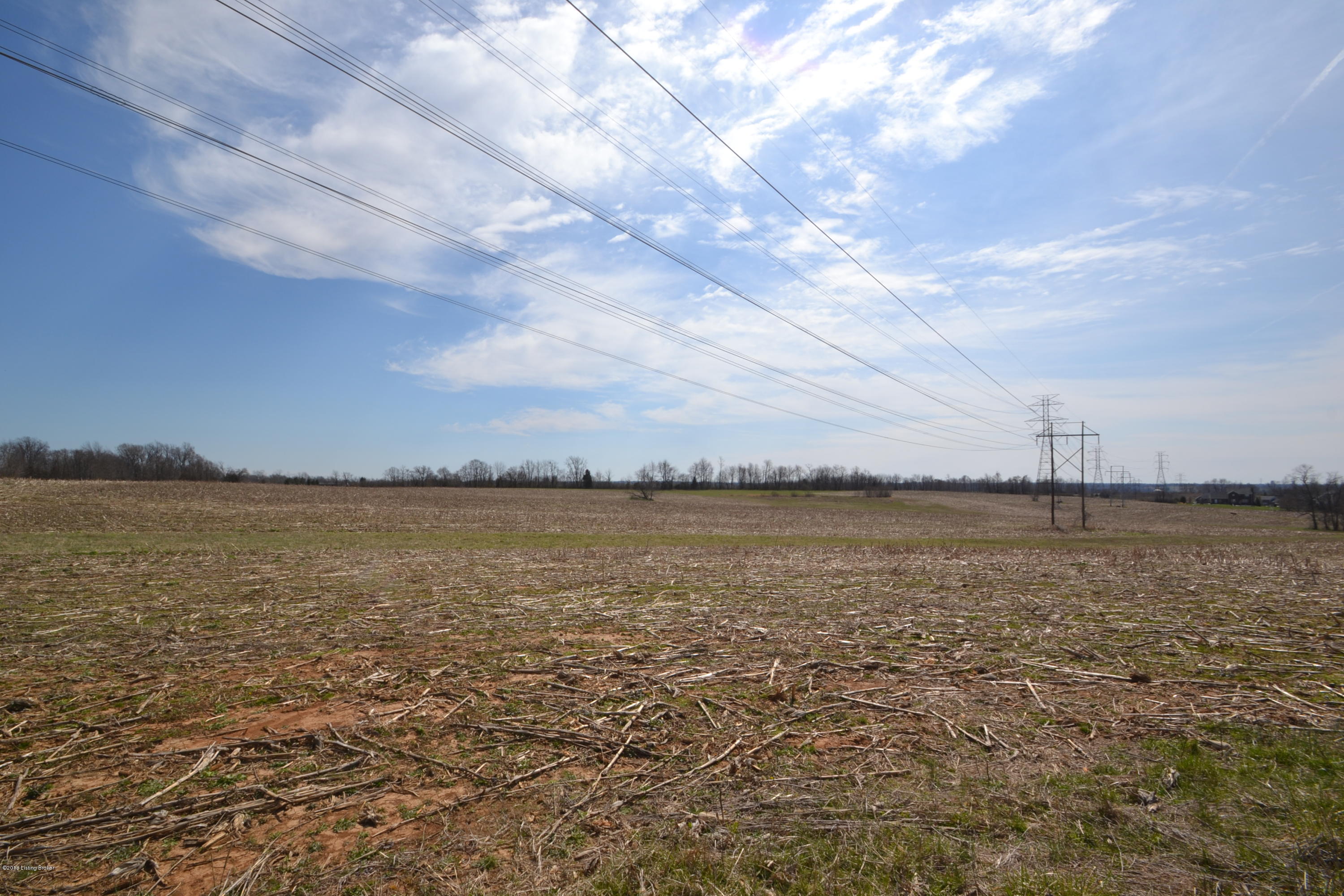 2 Garrett Pt Road La Grange, KY 40031 - Photo 2 of 5 DSC_0645
