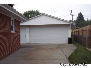 2116 Kaskaskia Drive Springfield, IL 62702 - Photo 8 of 9