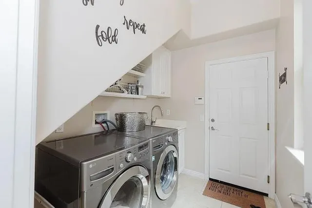 $1,985,000 | 2740 East Bainbridge Road, San Diego, CA 92106