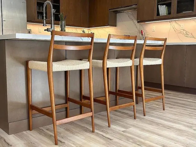 $1,985,000 | 2740 East Bainbridge Road, San Diego, CA 92106